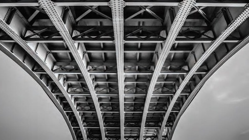 Wireless fatigue sensor system