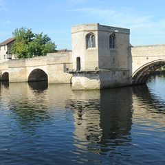 Bridging the gap: a value-based approach to maintenance enabling better-informed decisions