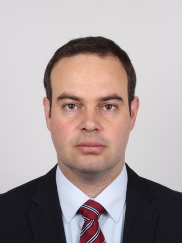 Dr. Loizos Pelecanos